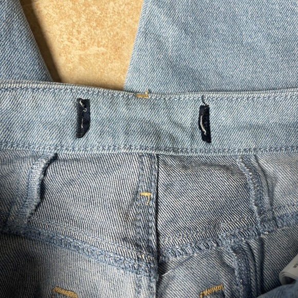 Hollister Ultra High Rise Patchwork Vintage Mom Jeans Waist 32 Inseam 28 - Picture 4 of 7